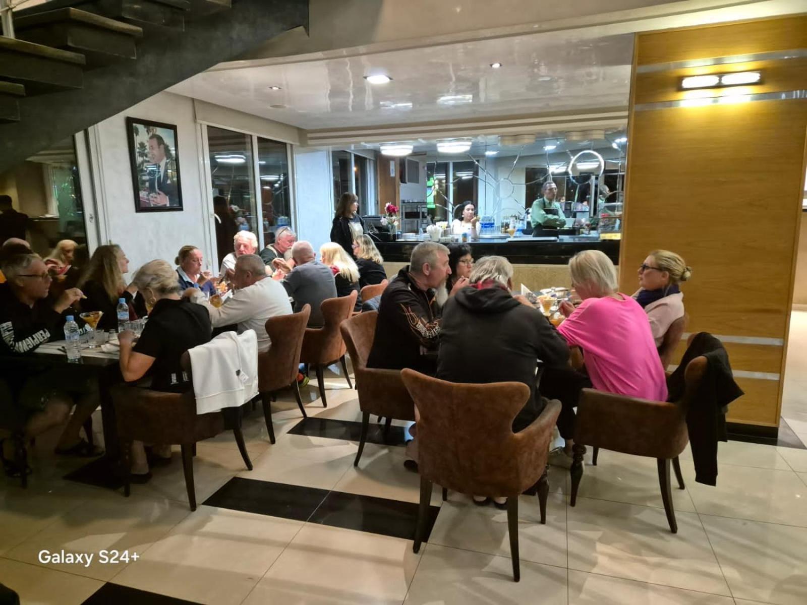 Hotel La Luna Бени Мелал Екстериор снимка